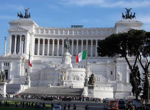 A Europa en barco, auto y avi&oacute;n