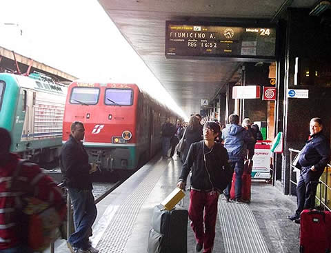 A Europa en barco, auto y avi&oacute;n