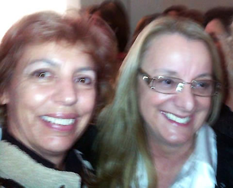 Elizabeth Rossi con la ministra Nilda Garr&eacute;.