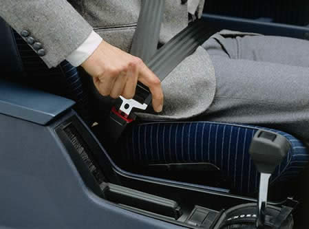 creaci&oacute;n del cintur&oacute;n de seguridad