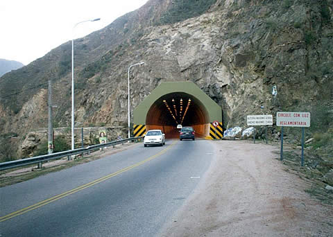 T&uacute;nel a Sanagasta