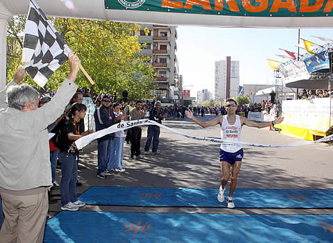 FOTO: Marat&oacute;n 2011 Santa Rosa